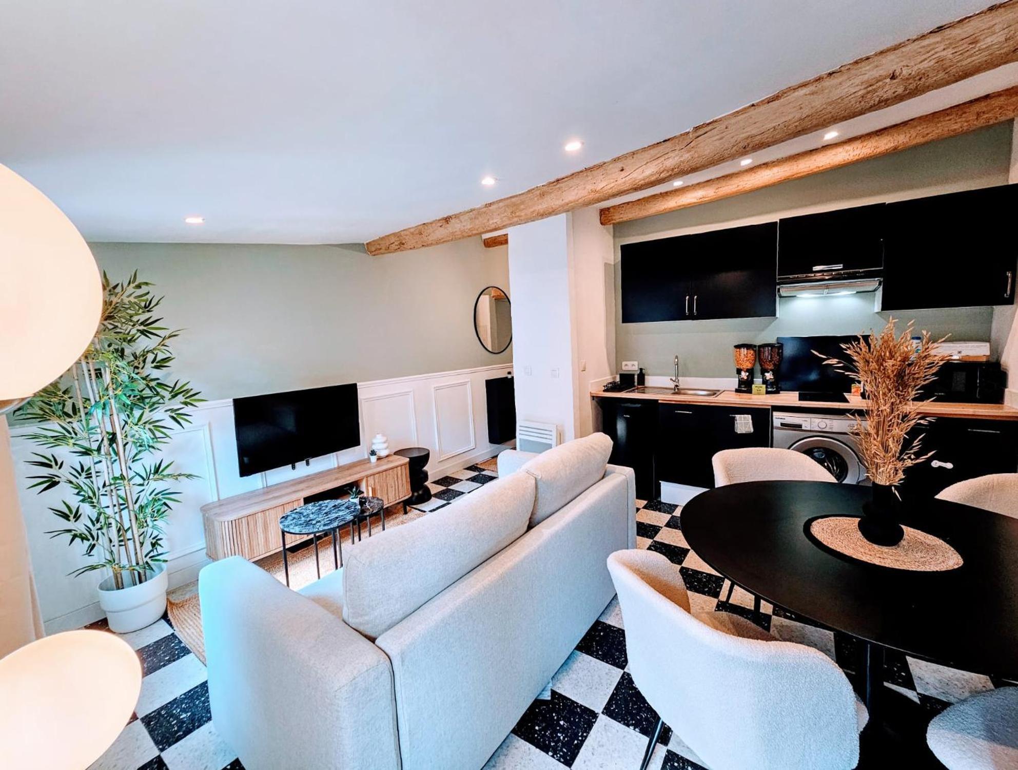 4 Couchages Elegant Au Coeur Du Vieux Nizza Exterior foto
